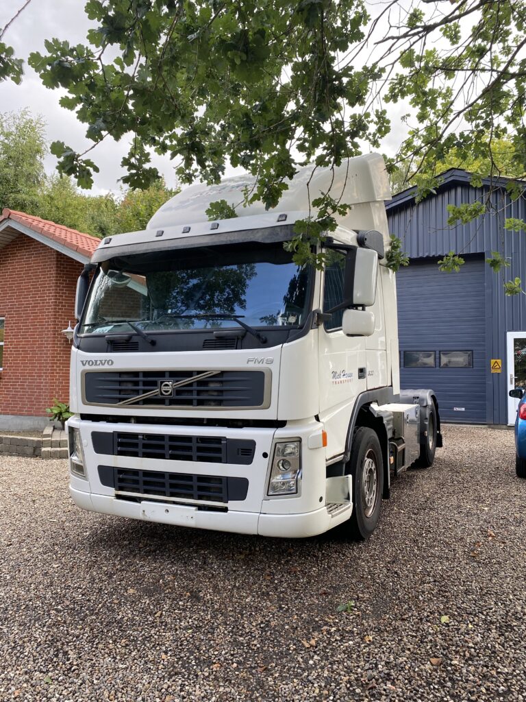 Volvo FM300